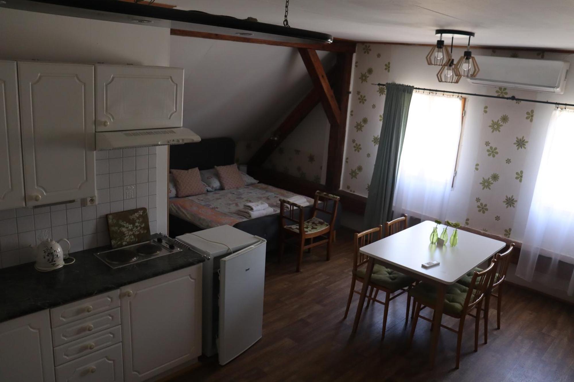 Abc Apartment *
